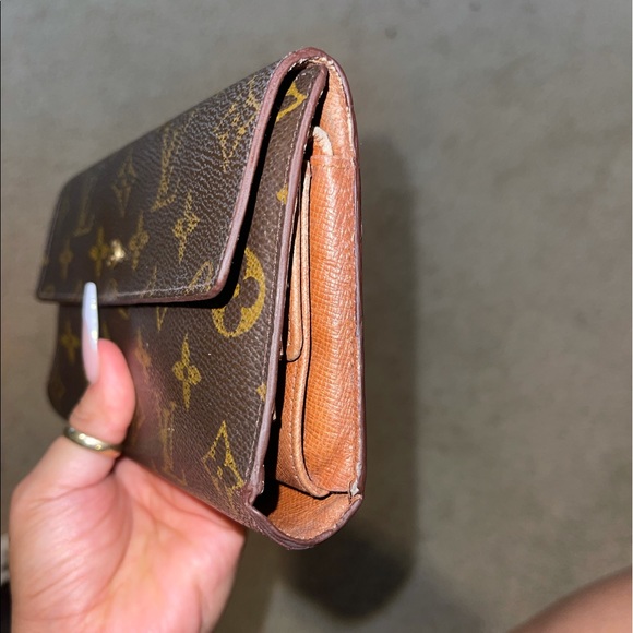 Louis Vuitton continental Wallet - Picture 3 of 10